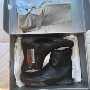 Men’s vintage Prada  sport Boot !!
